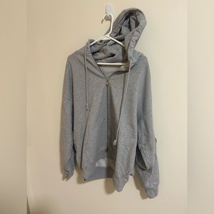 BRANDY MELVILLE ZIP UP